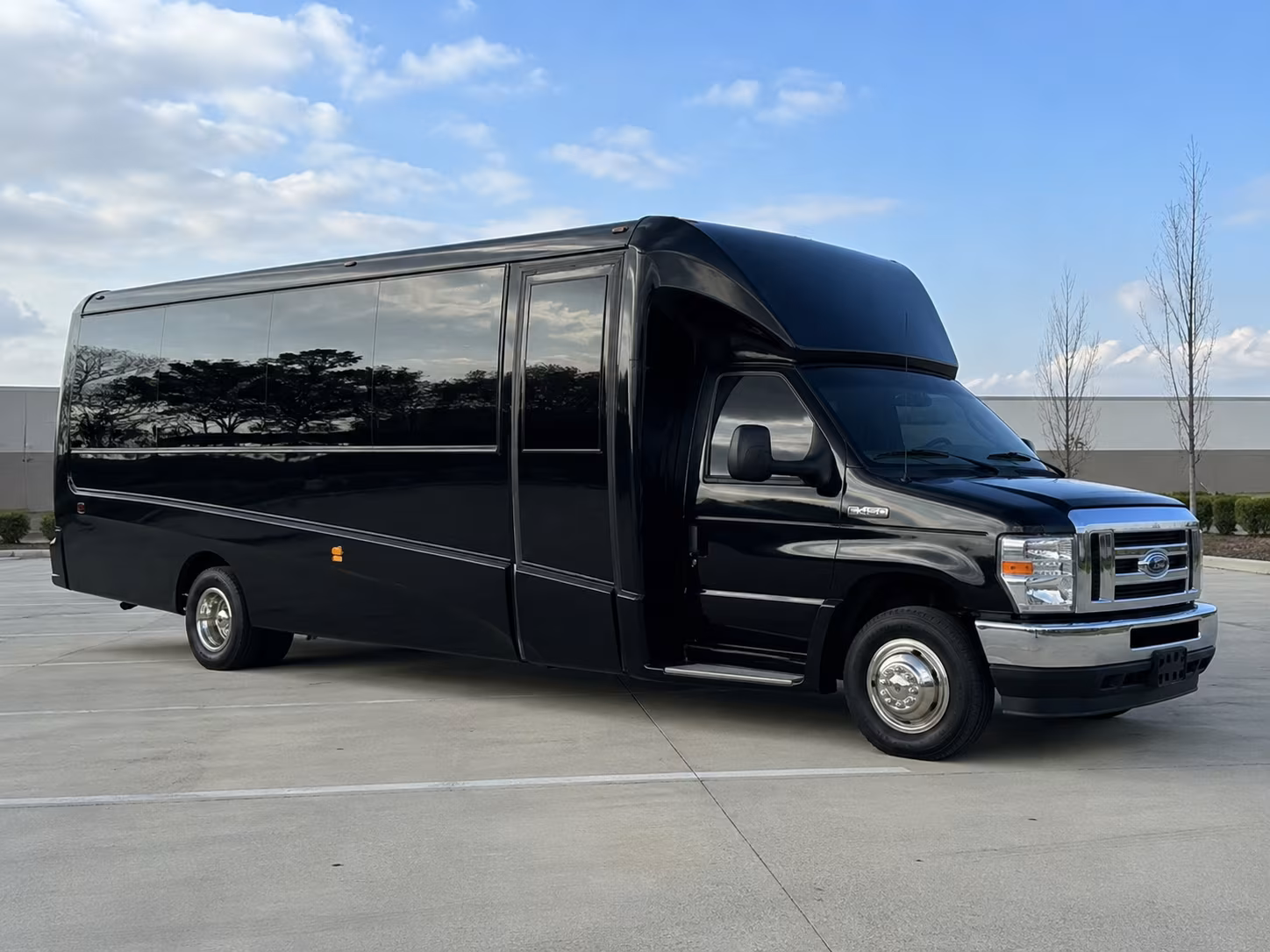 airport transfers between bro los fresnos and port isabel
